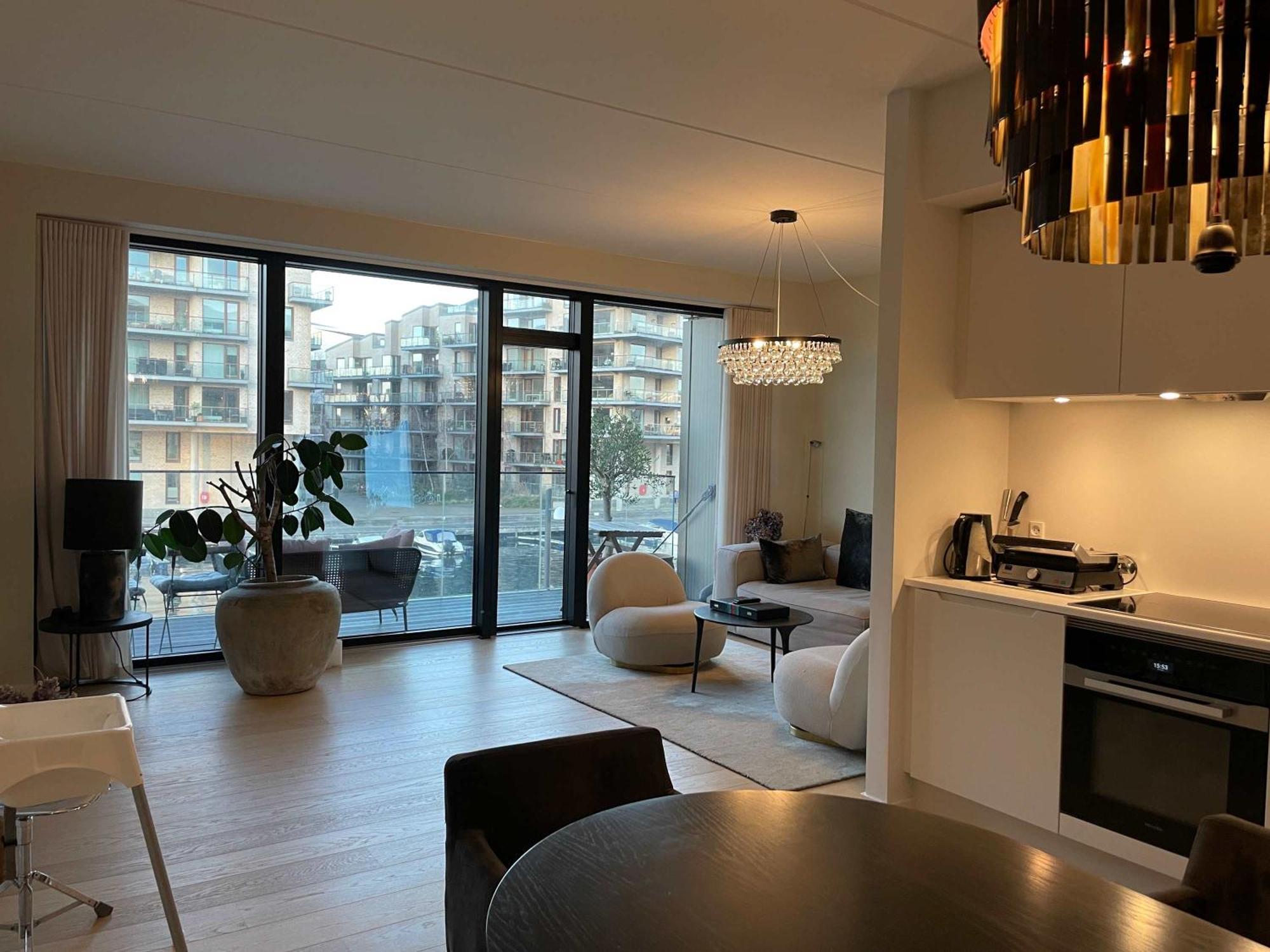 Water Front View - Exclusive Leilighet